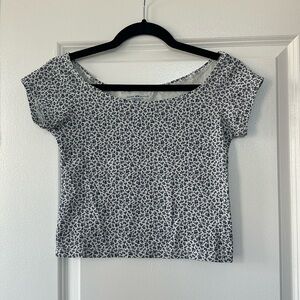 Brandy Melville off the shoulder floral top